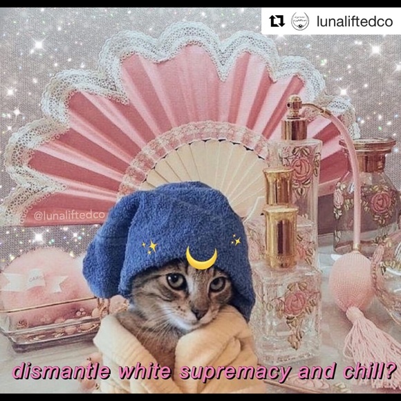 Meet your Posher, The GetFitNurse 💙 - Picture 8 of 9